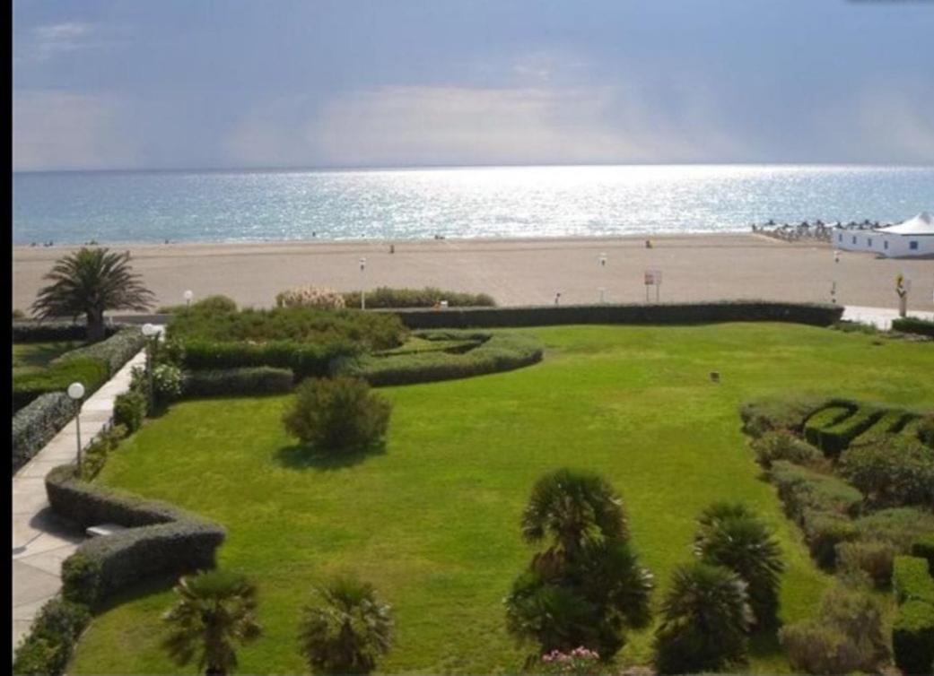 Appartement Vue Mer 212 Canet-en-Roussillon Exteriör bild